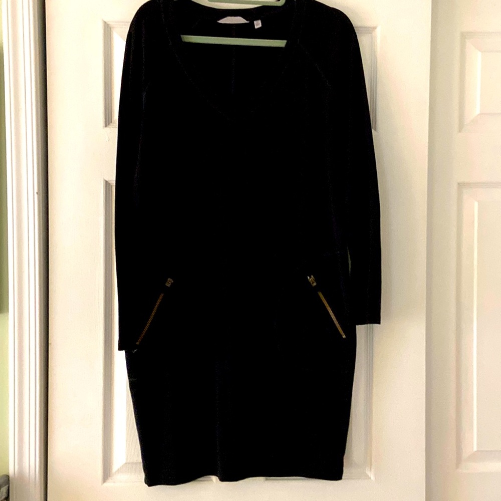 Athleta Sweatshirt weight jersey straight dress.